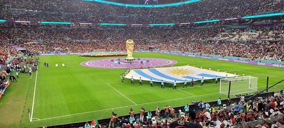 星际娱乐 · 看台氛围（资料示意）